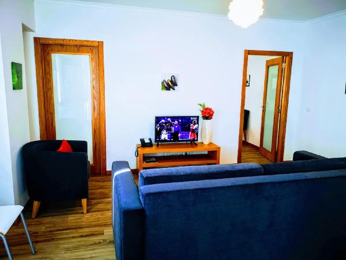 アパートホテル Casa Dos Avos Apartments フンシャル ポルトガル